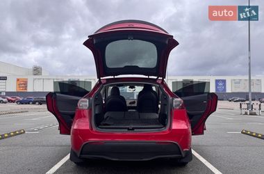 Внедорожник / Кроссовер Tesla Model Y 2022 в Киеве