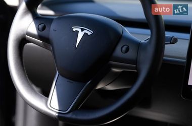 Внедорожник / Кроссовер Tesla Model Y 2022 в Жовкве