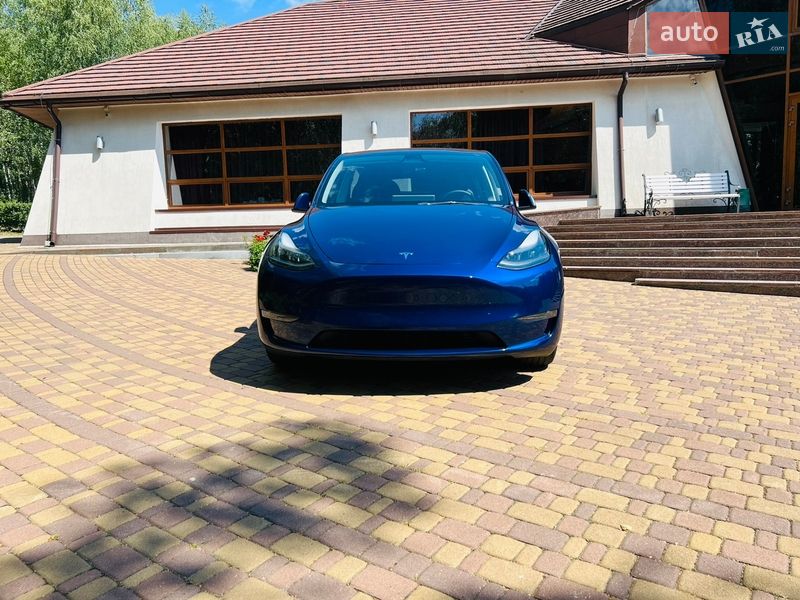 Внедорожник / Кроссовер Tesla Model Y 2023 в Харькове