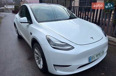Внедорожник / Кроссовер Tesla Model Y 2022 в Хмельницком