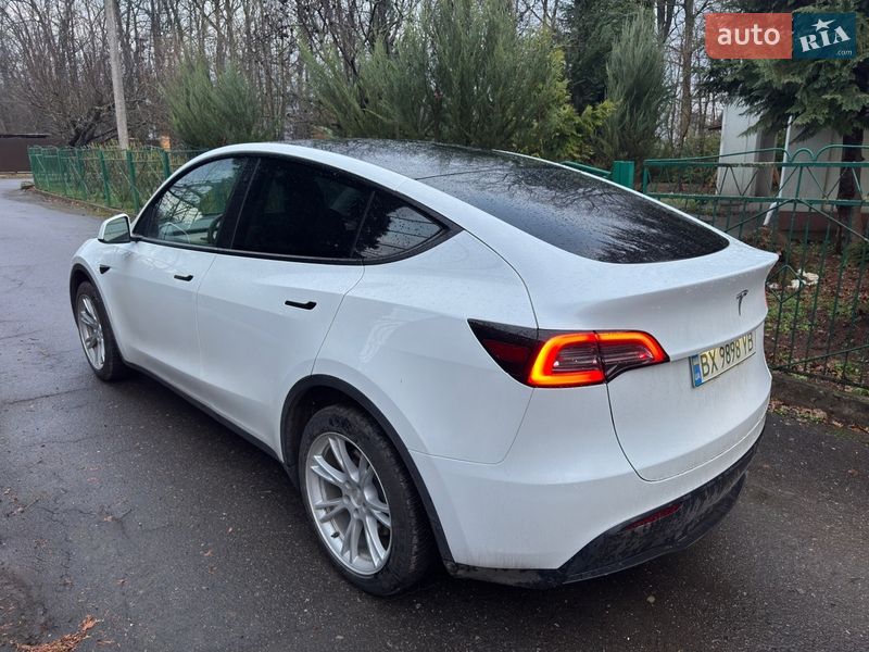 Позашляховик / Кросовер Tesla Model Y 2022 в Хмельницькому