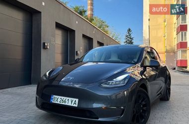 Внедорожник / Кроссовер Tesla Model Y 2021 в Львове