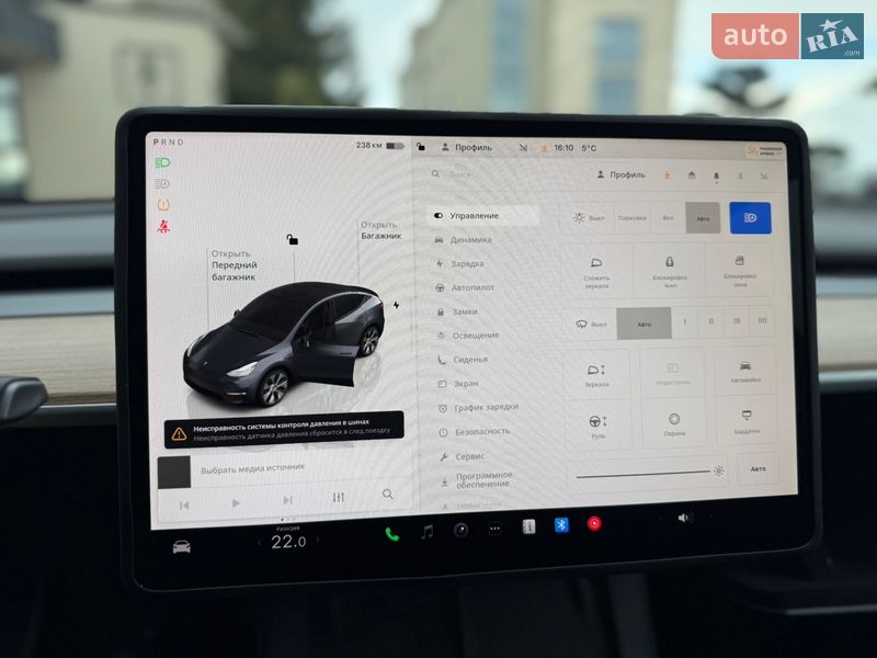 Позашляховик / Кросовер Tesla Model Y 2023 в Львові фото 28 Позашляховик / Кросовер Tesla Model Y 2023 в Львові