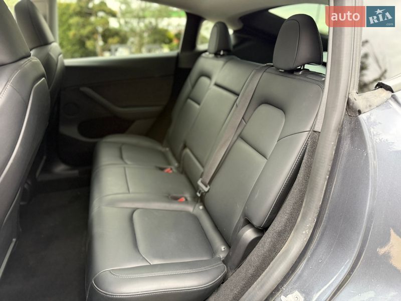 Позашляховик / Кросовер Tesla Model Y 2023 в Львові фото 41 Позашляховик / Кросовер Tesla Model Y 2023 в Львові