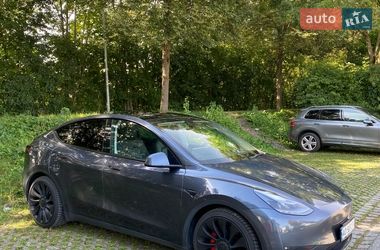 Внедорожник / Кроссовер Tesla Model Y 2021 в Ужгороде