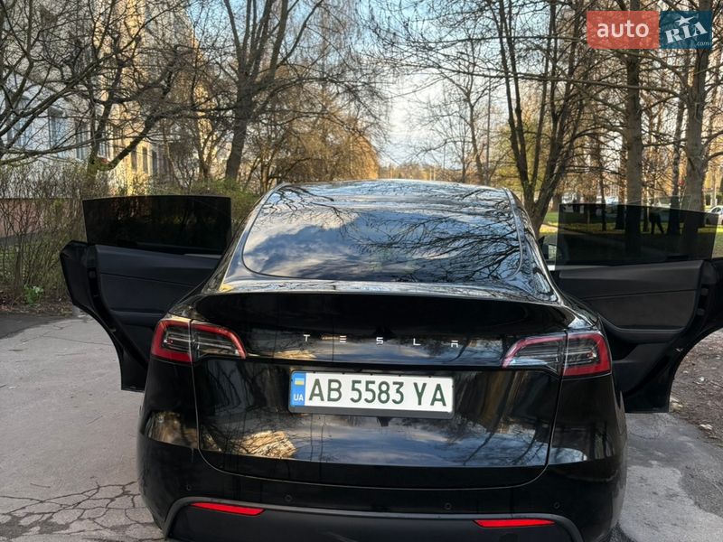 Позашляховик / Кросовер Tesla Model Y 2022 в Вінниці