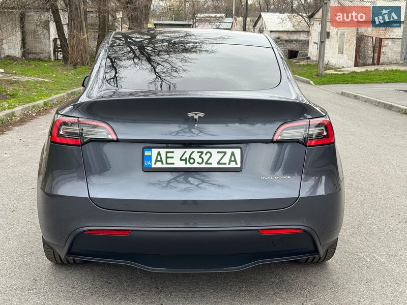 Внедорожник / Кроссовер Tesla Model Y 2021 в Днепре