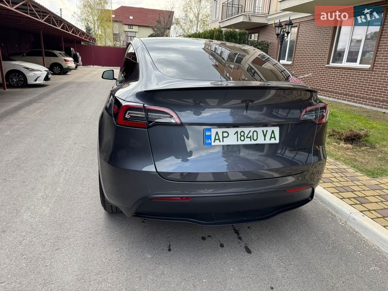 Позашляховик / Кросовер Tesla Model Y 2022 в Запоріжжі