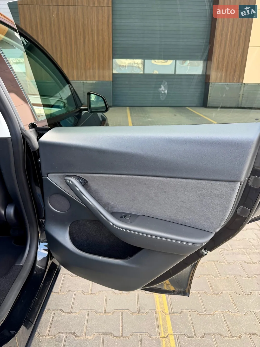 2023 Tesla Model Y - мініатюра 13