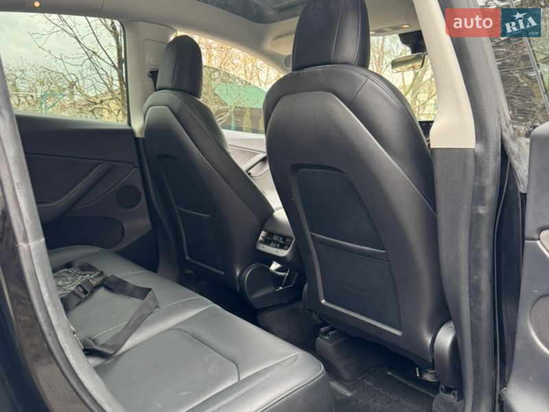 Позашляховик / Кросовер Tesla Model Y 2022 в Жмеринці