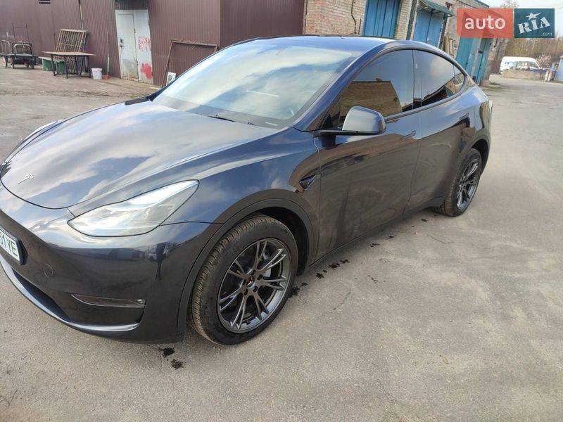 Внедорожник / Кроссовер Tesla Model Y 2024 в Киеве фото 9 Внедорожник / Кроссовер Tesla Model Y 2024 в Киеве
