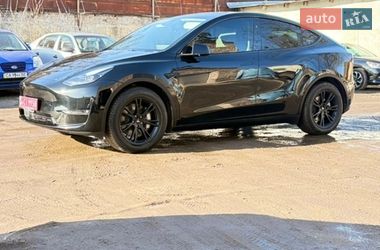 Позашляховик / Кросовер Tesla Model Y 2024 в Львові