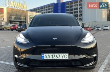 Позашляховик / Кросовер Tesla Model Y 2022 в Києві