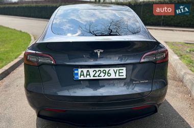 Внедорожник / Кроссовер Tesla Model Y 2024 в Киеве