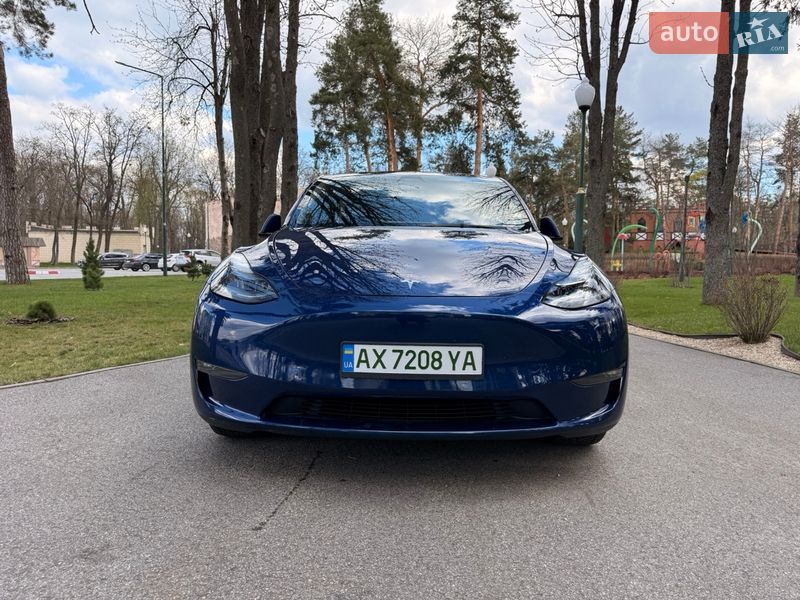 Внедорожник / Кроссовер Tesla Model Y 2023 в Харькове