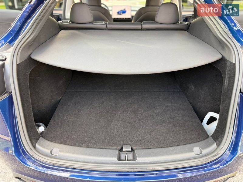 Внедорожник / Кроссовер Tesla Model Y 2023 в Харькове