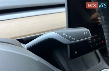 Позашляховик / Кросовер Tesla Model Y 2023 в Львові