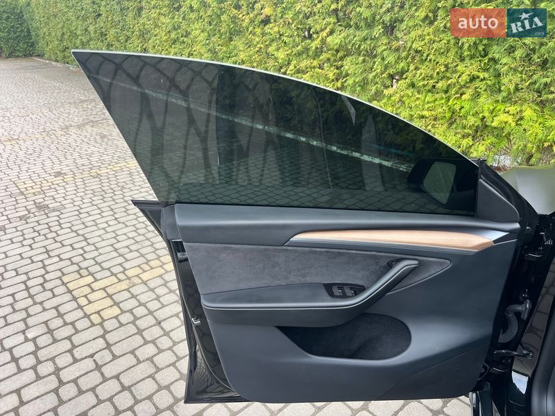 Внедорожник / Кроссовер Tesla Model Y 2023 в Львове фото 31 Внедорожник / Кроссовер Tesla Model Y 2023 в Львове