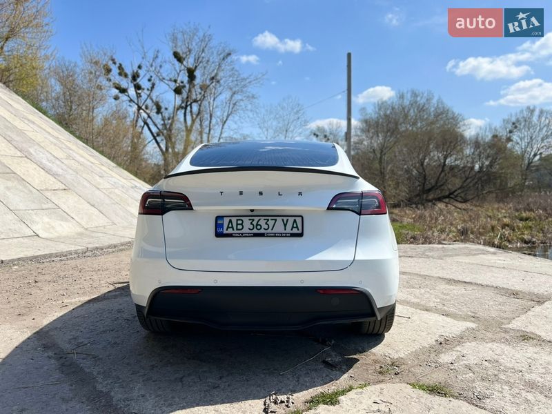 Внедорожник / Кроссовер Tesla Model Y 2021 в Виннице