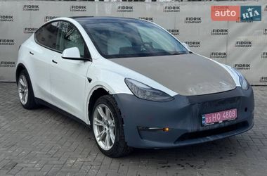 Позашляховик / Кросовер Tesla Model Y 2021 в Луцьку