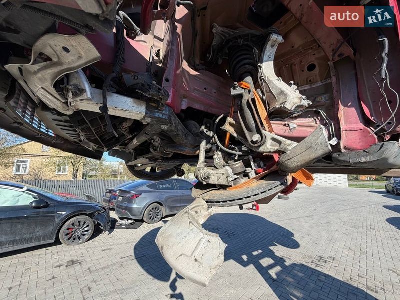 Внедорожник / Кроссовер Tesla Model Y 2021 в Луцке фото 21 Внедорожник / Кроссовер Tesla Model Y 2021 в Луцке