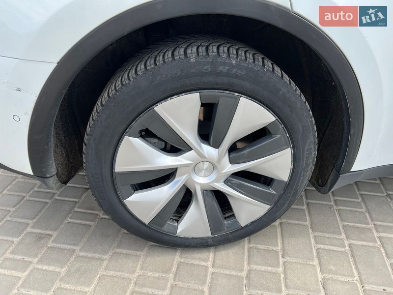 Позашляховик / Кросовер Tesla Model Y 2022 в Кропивницькому
