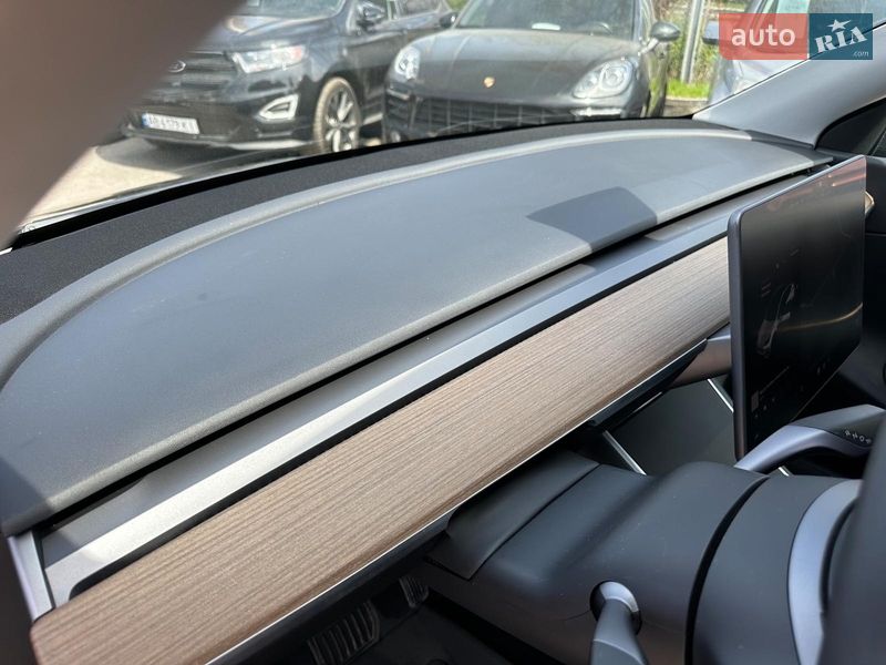 Внедорожник / Кроссовер Tesla Model Y 2020 в Виннице