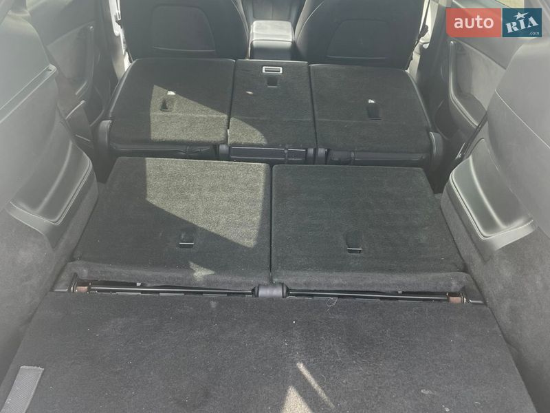 Позашляховик / Кросовер Tesla Model Y 2023 в Львові фото 15 Позашляховик / Кросовер Tesla Model Y 2023 в Львові