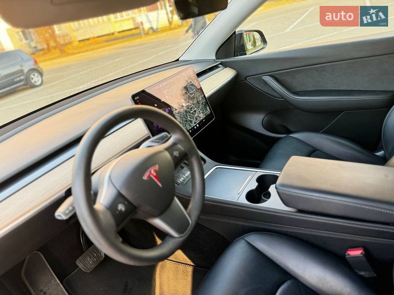 Позашляховик / Кросовер Tesla Model Y 2021 в Трускавці фото 10 Позашляховик / Кросовер Tesla Model Y 2021 в Трускавці