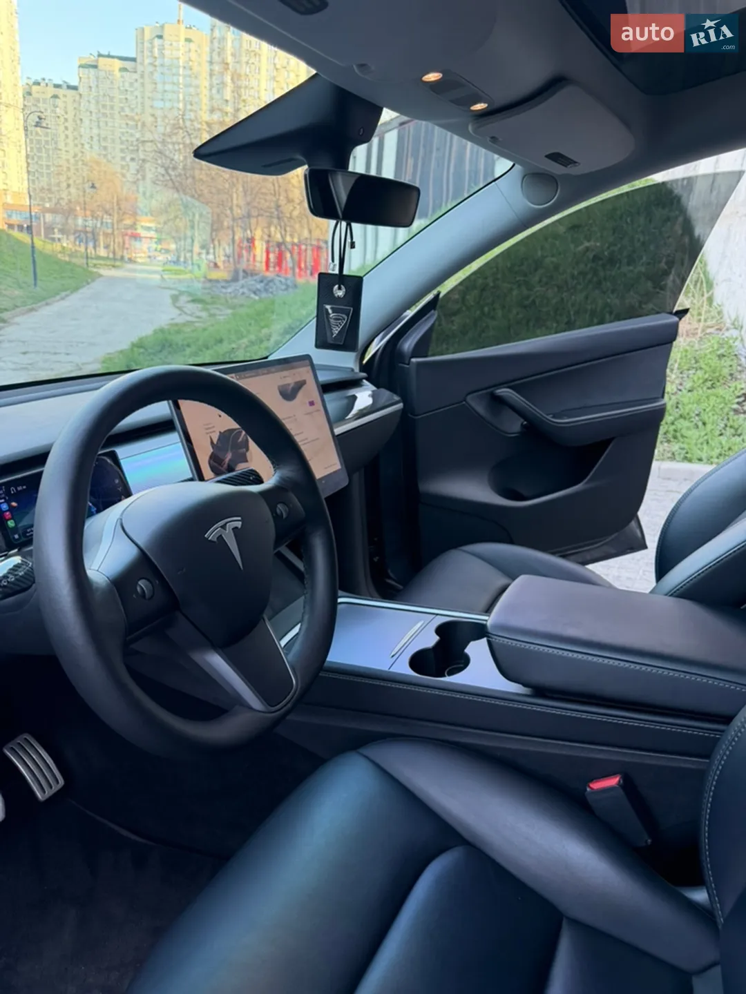 2022 Tesla Model Y - мініатюра 11