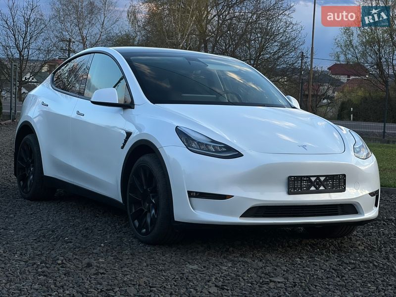 Tesla Model Y 2023 Tesla Model Y 2023