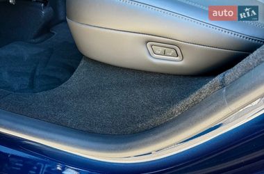 Внедорожник / Кроссовер Tesla Model Y 2025 в Киеве