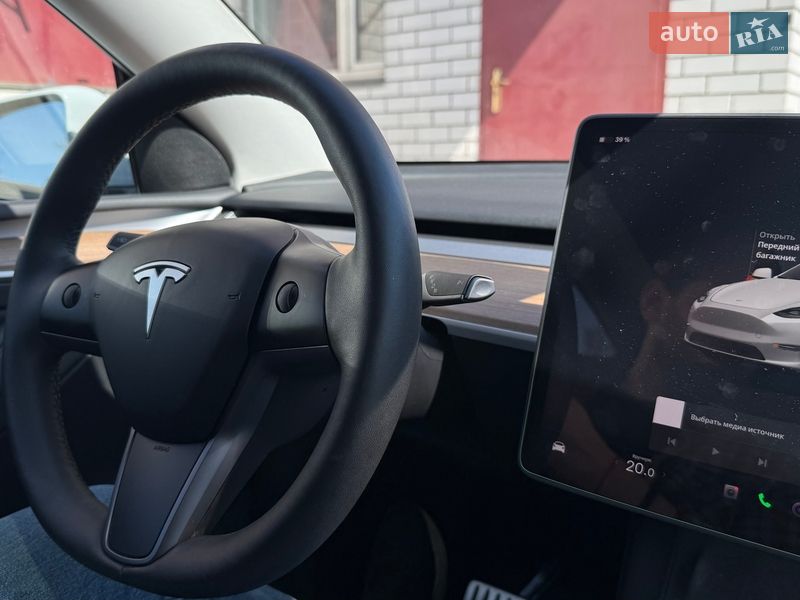 Внедорожник / Кроссовер Tesla Model Y 2023 в Кременчуге фото 2 Внедорожник / Кроссовер Tesla Model Y 2023 в Кременчуге