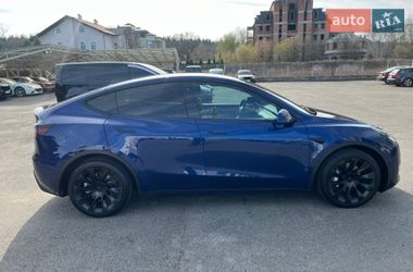 Внедорожник / Кроссовер Tesla Model Y 2022 в Киеве