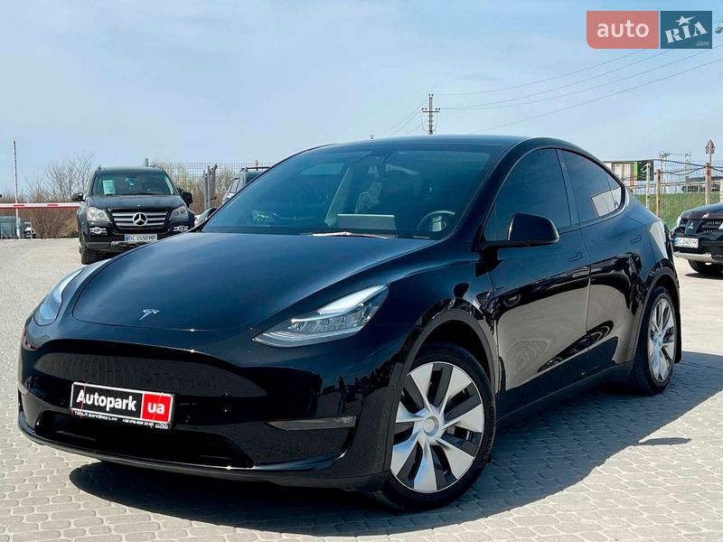 Внедорожник / Кроссовер Tesla Model Y 2021 в Львове
