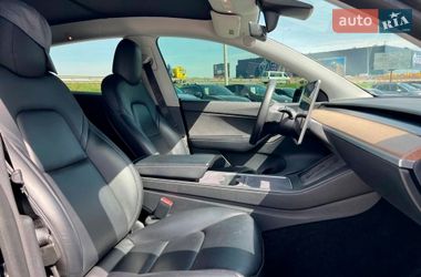 Внедорожник / Кроссовер Tesla Model Y 2021 в Львове