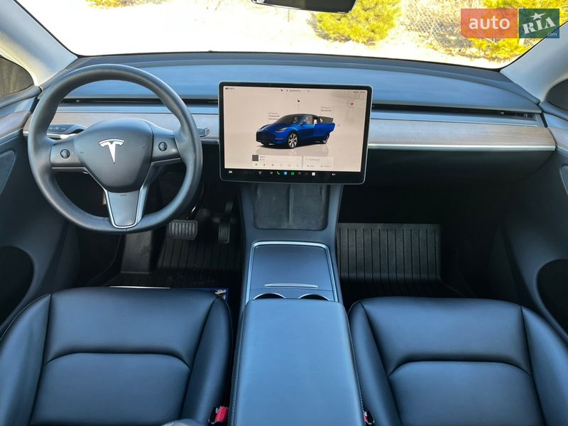 Внедорожник / Кроссовер Tesla Model Y 2023 в Львове