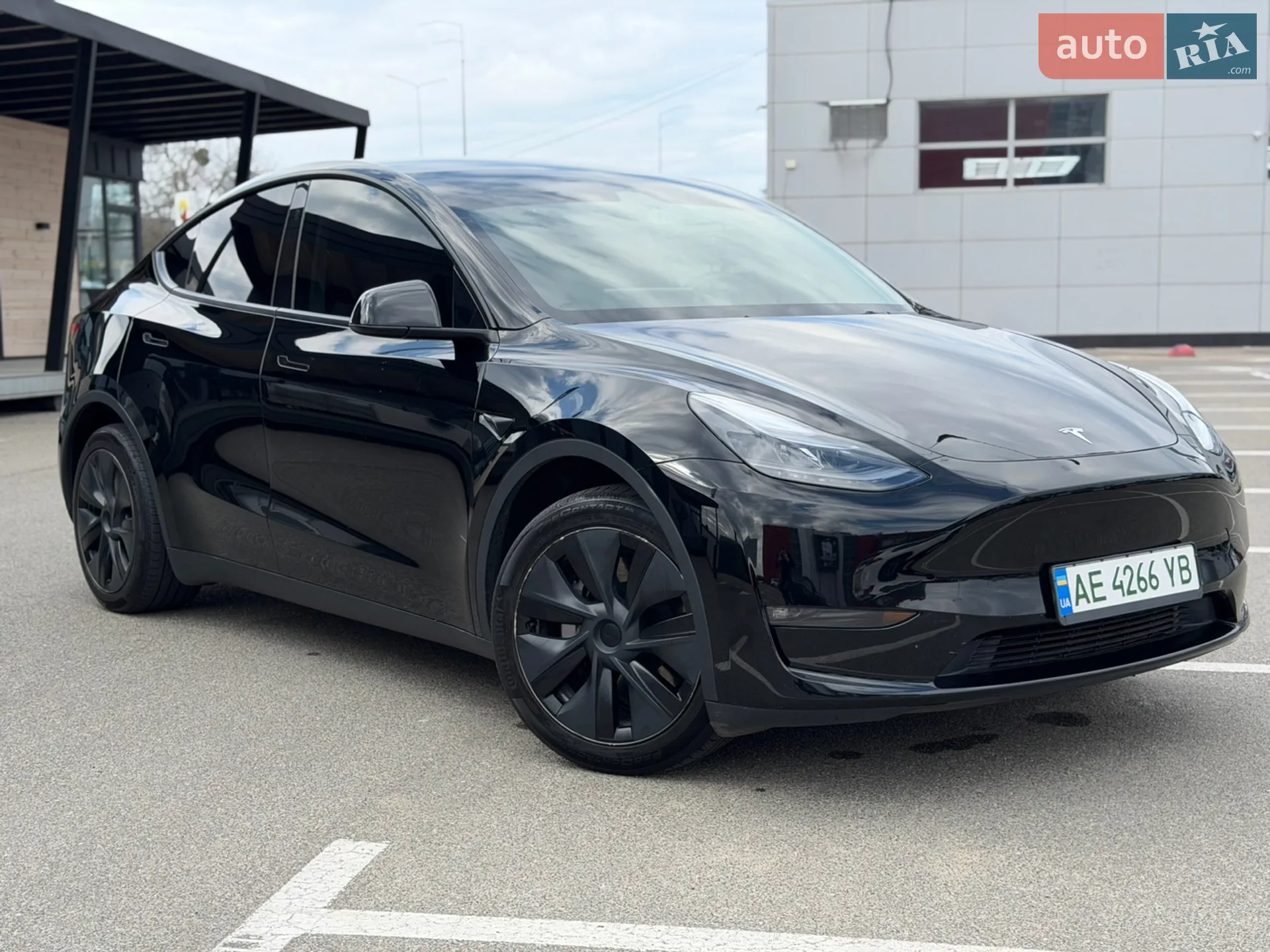 2024 Tesla Model Y - мініатюра 6