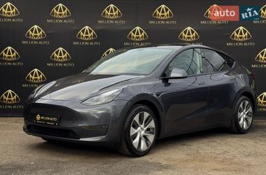 Позашляховик / Кросовер Tesla Model Y 2020 в Києві
