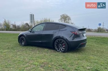 Внедорожник / Кроссовер Tesla Model Y 2024 в Нововолынске