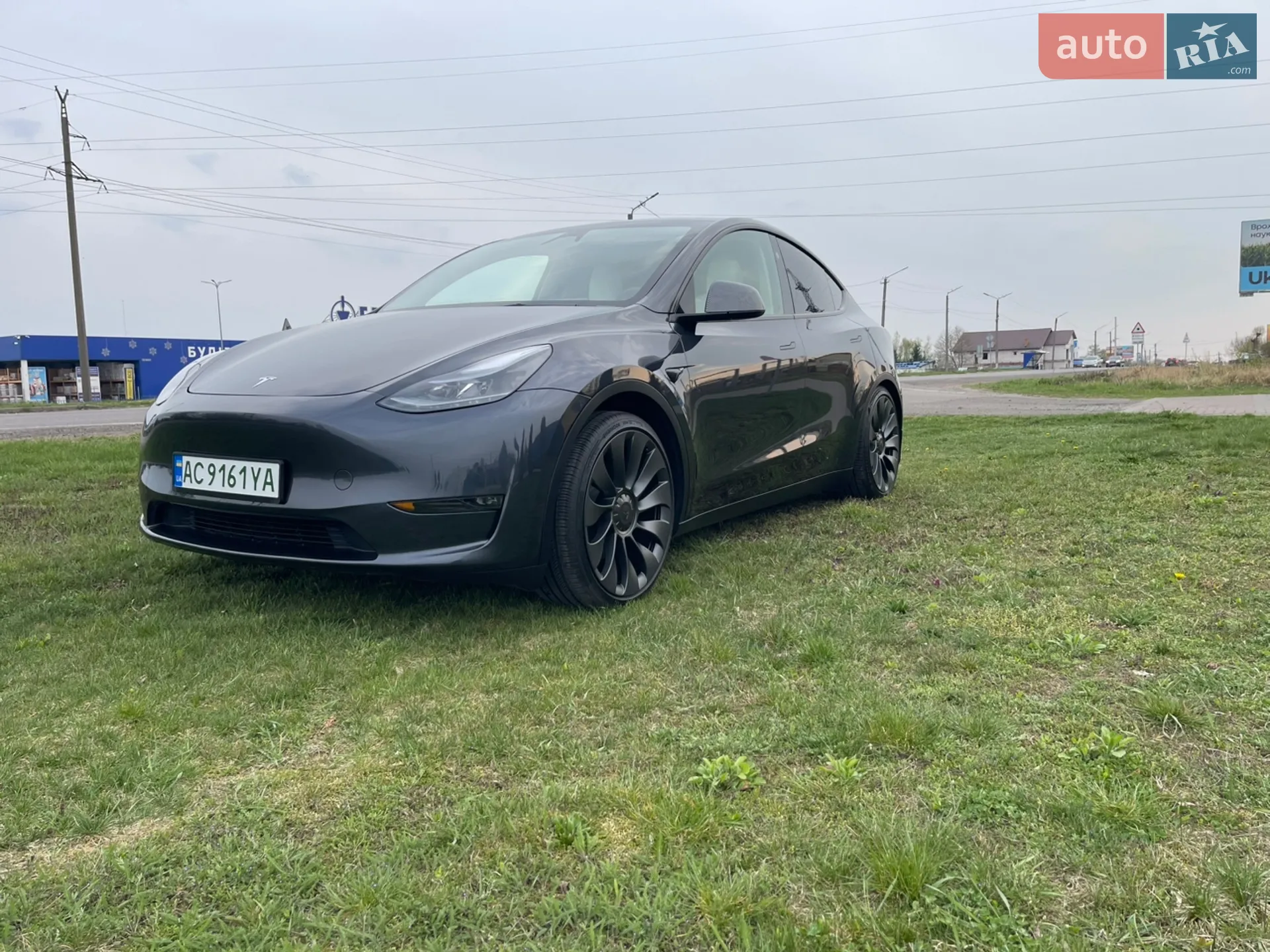2024 Tesla Model Y - мініатюра 2