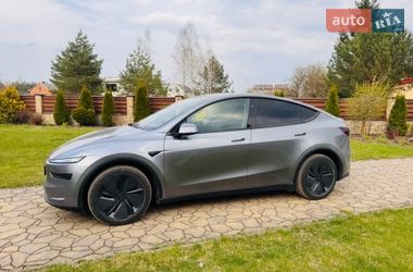 Внедорожник / Кроссовер Tesla Model Y 2025 в Львове