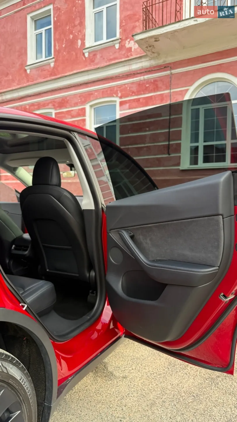 2021 Tesla Model Y - мініатюра 26