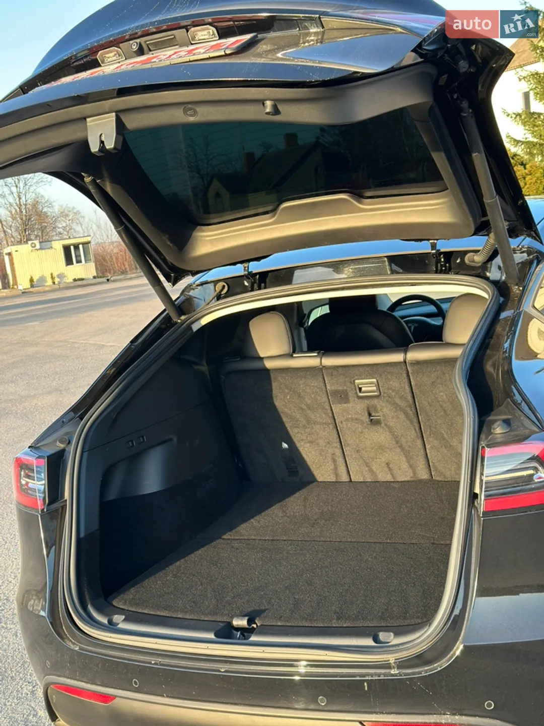 2022 Tesla Model Y - мініатюра 16