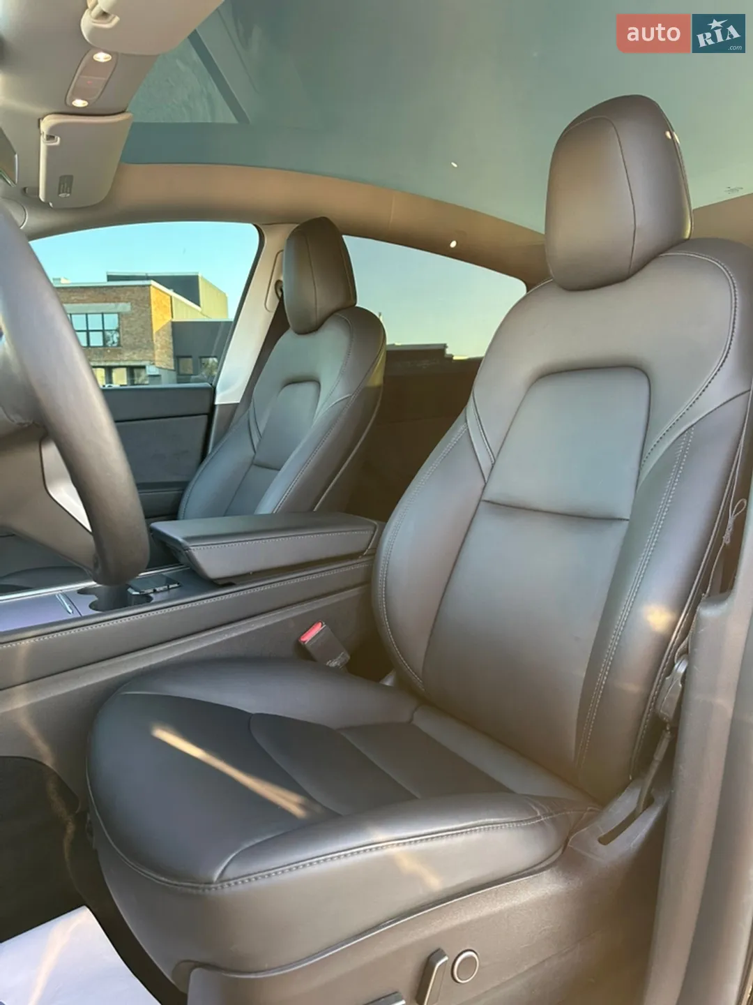 2022 Tesla Model Y - мініатюра 24
