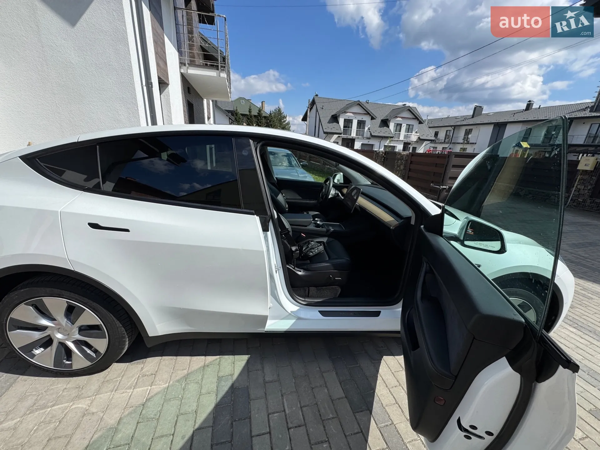 2021 Tesla Model Y - мініатюра 12