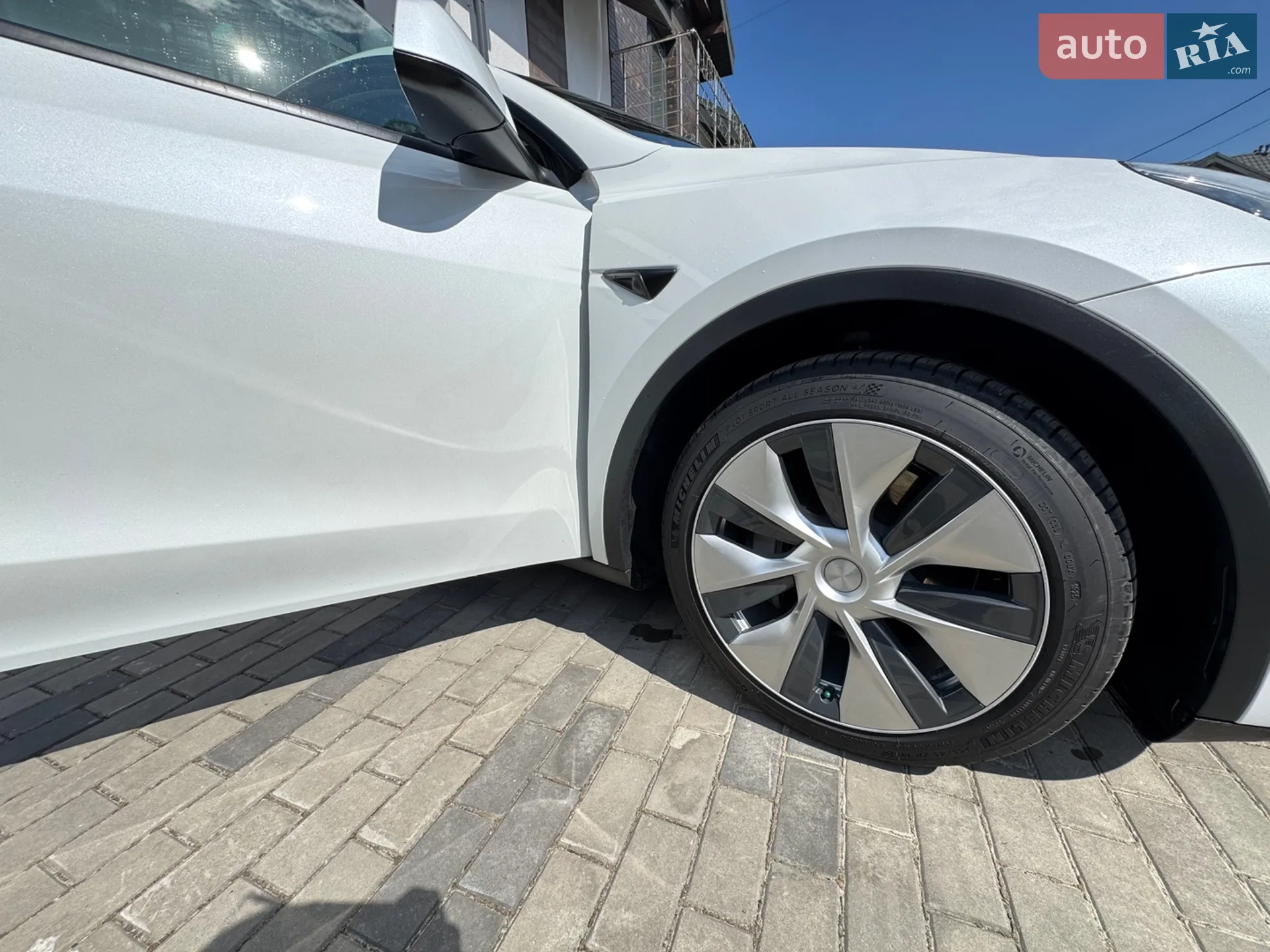 2021 Tesla Model Y - мініатюра 13