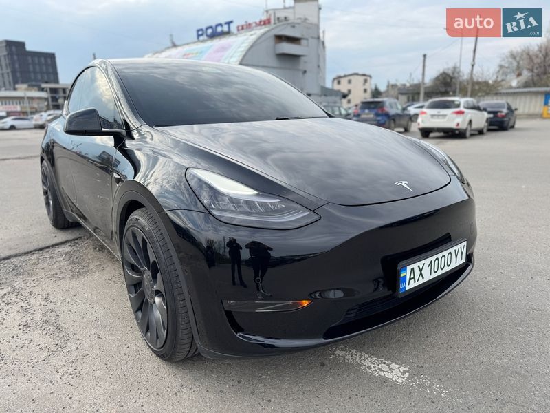 Позашляховик / Кросовер Tesla Model Y 2020 в Харкові