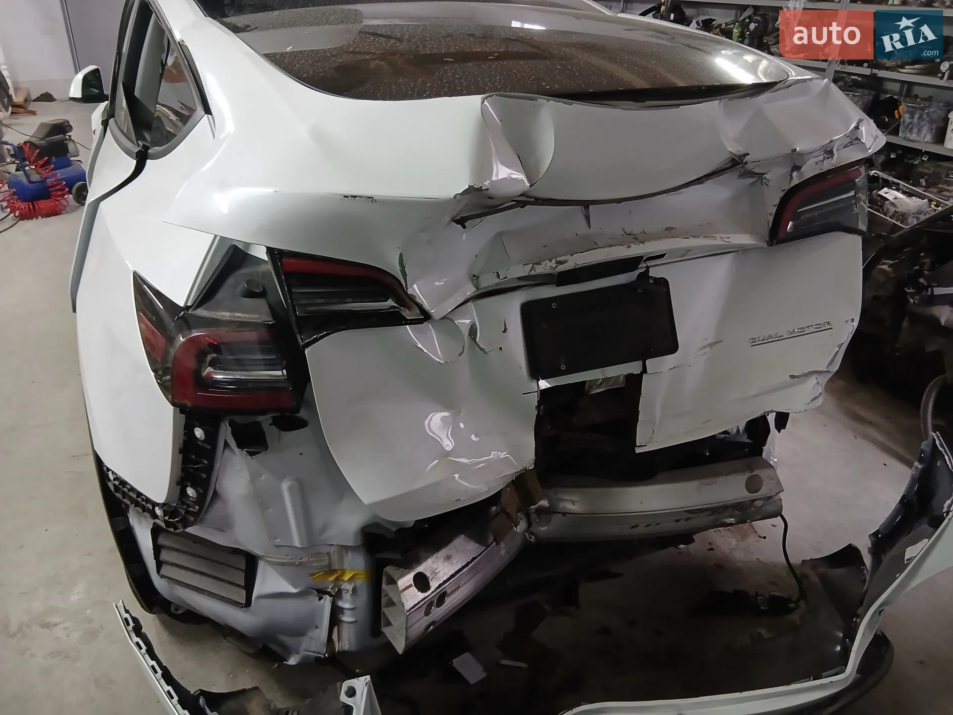 2022 Tesla Model Y - мініатюра 4
