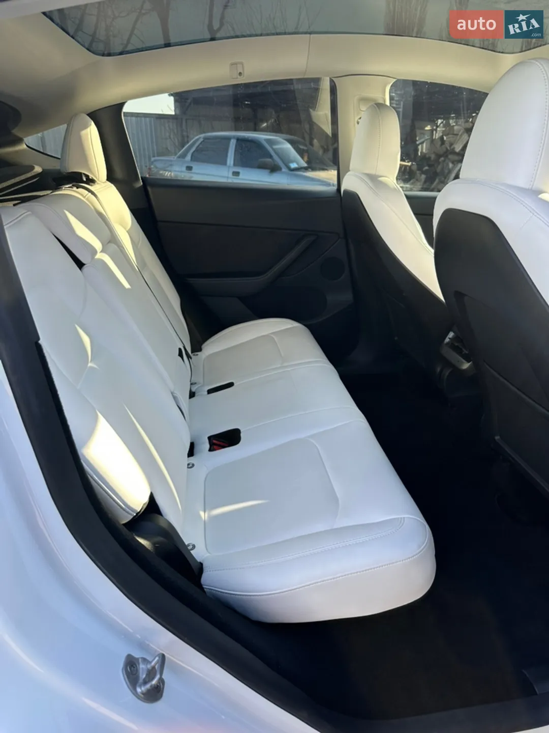 2023 Tesla Model Y - мініатюра 18